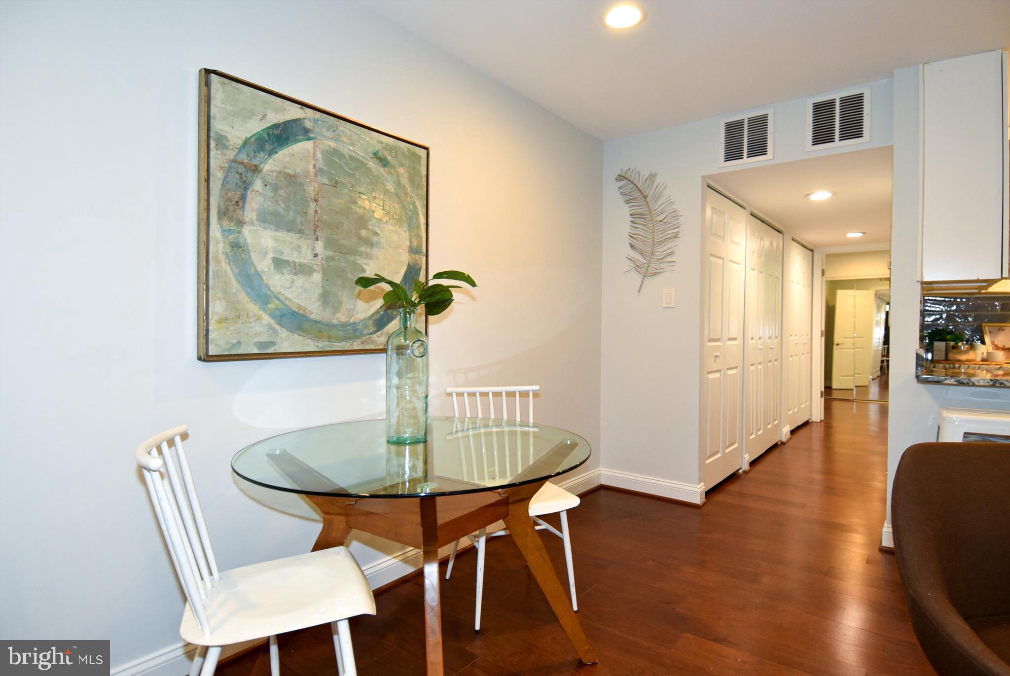 355 North N Street Southwest, Unit 355 Washington, DC 20024 - Photo 6 of 24
