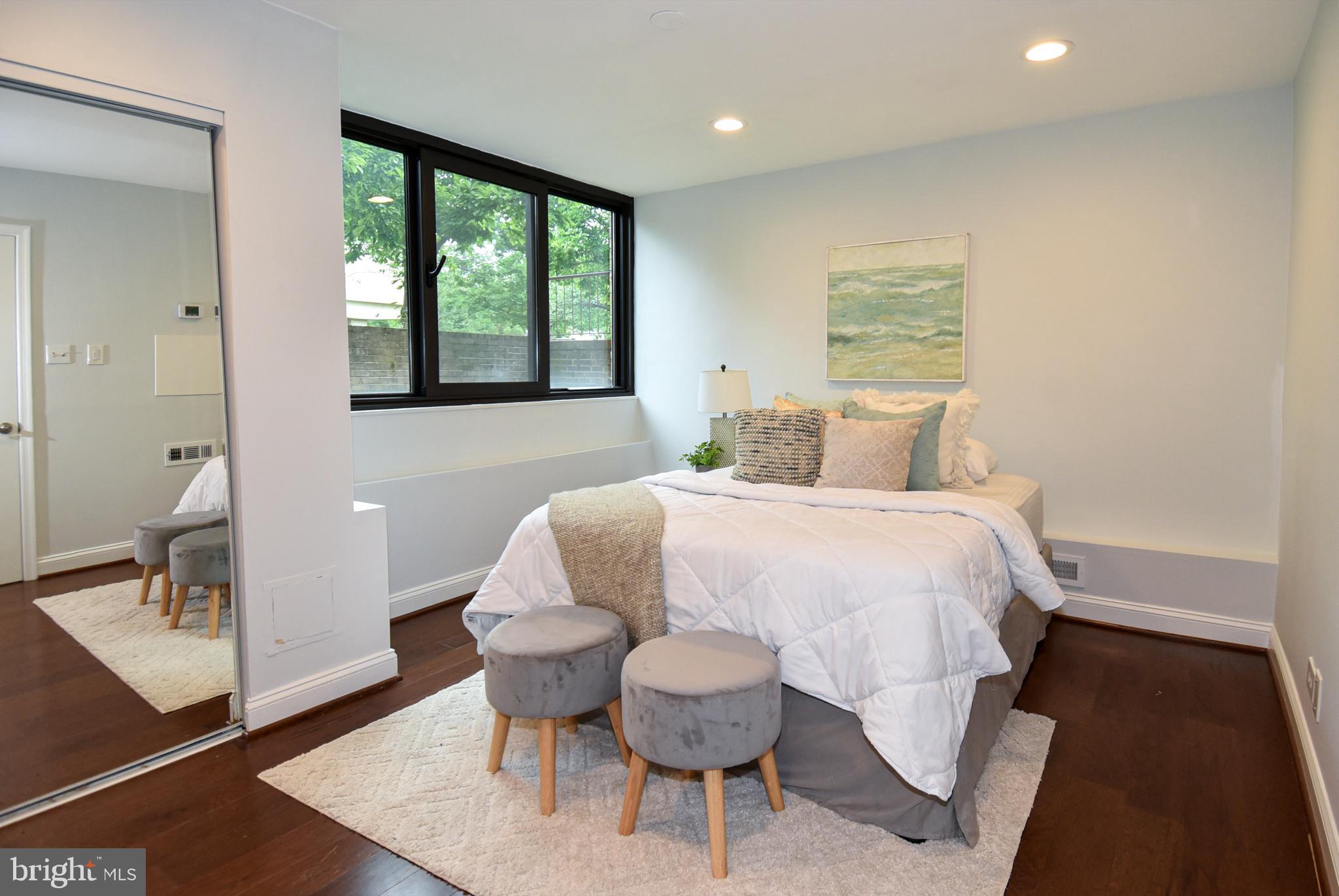 355 North N Street Southwest, Unit 355 Washington, DC 20024 - Photo 8 of 24