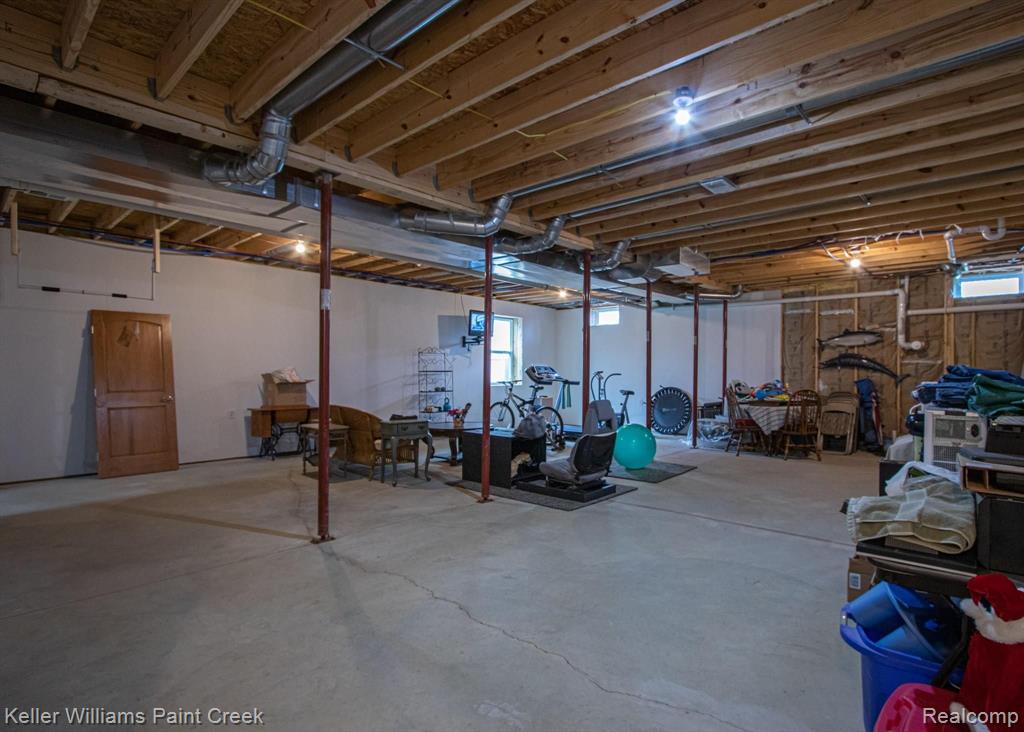 23755 30 Mile Road Ray, MI 48096 - Photo 28 of 48