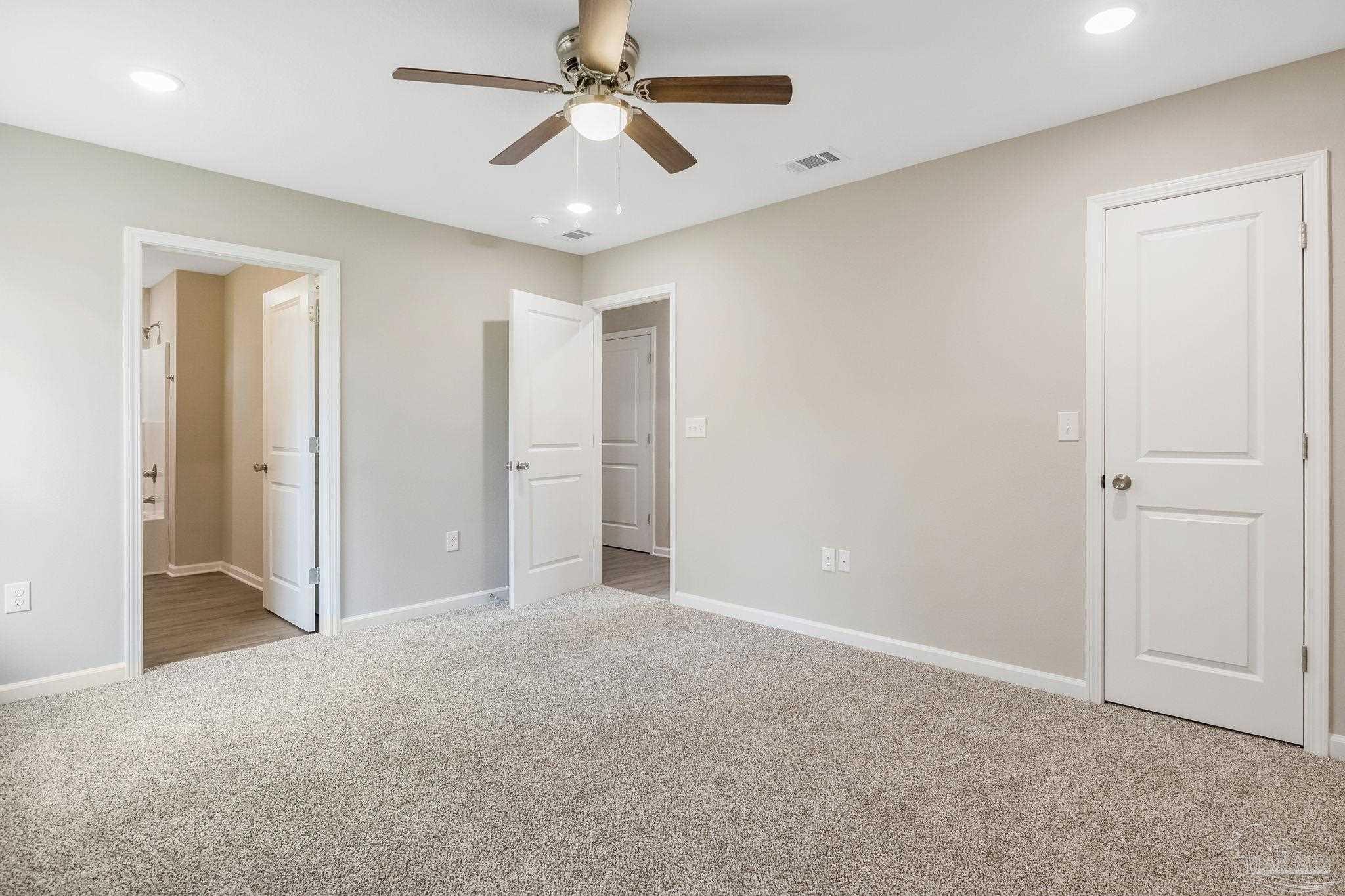 5597 Riviera Drive Milton, FL 32583 - Photo 19 of 47