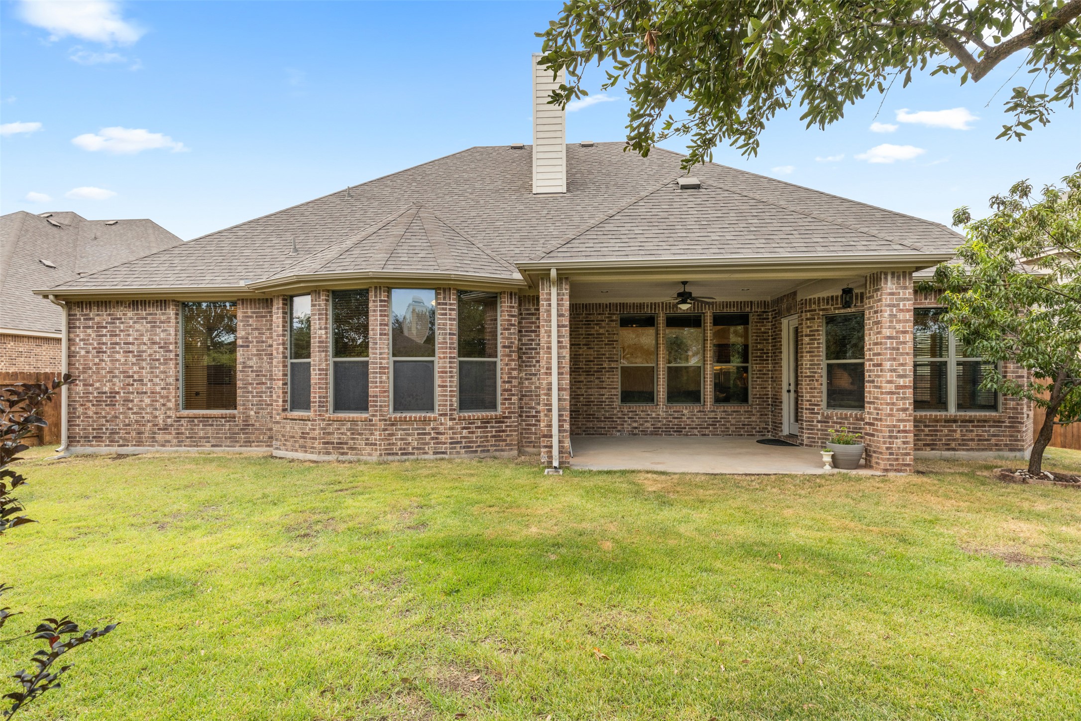 1916 Buffalo Speedway Leander, TX 78641 - Photo 26 of 31 a house view with a garden space