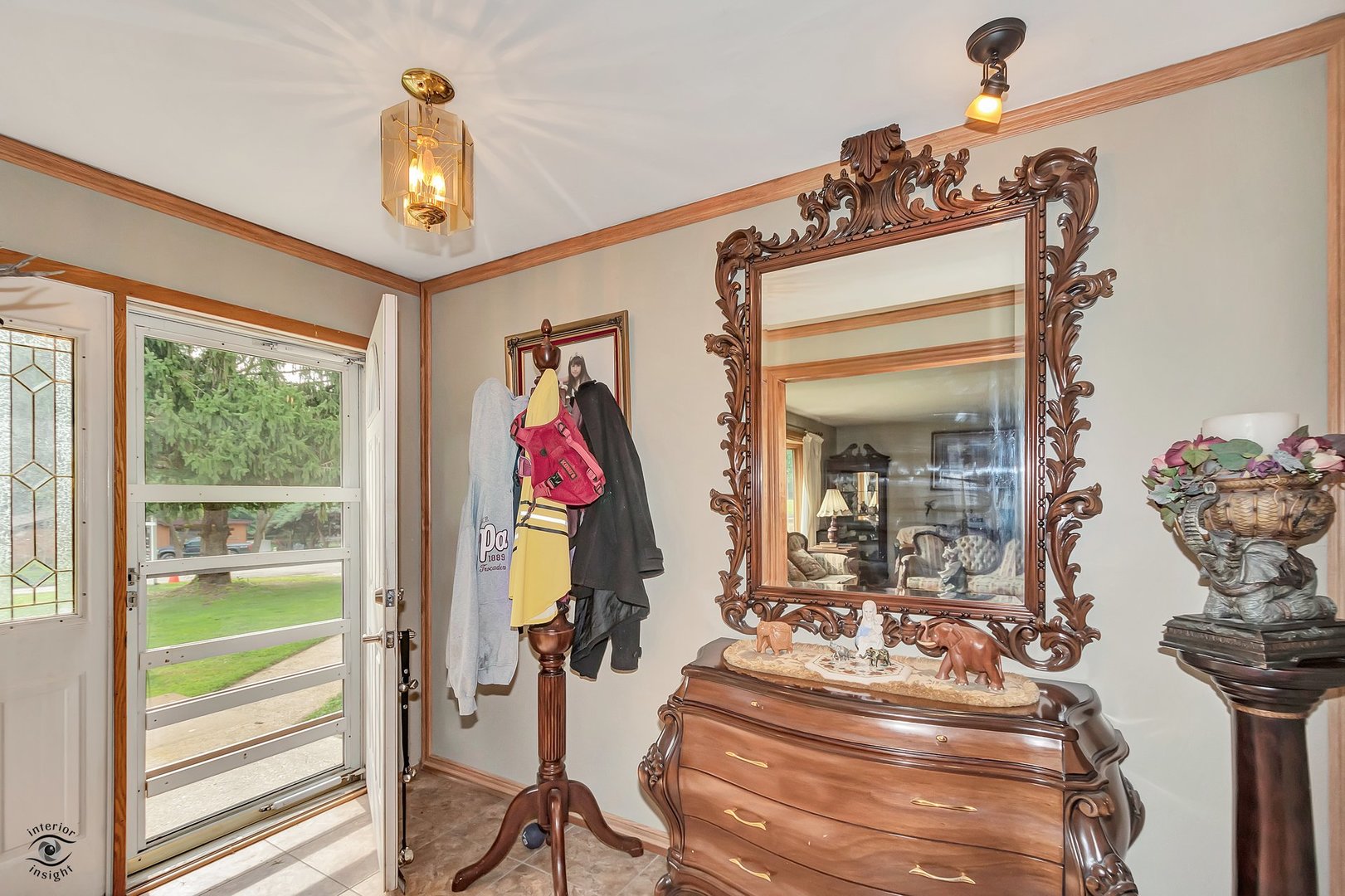 17348 Bluff Road Lemont, IL 60439 - Photo 3 of 21 a view of a room with gym equipment