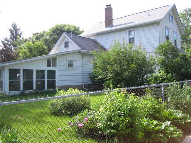 1274 Koebel Road Columbus, OH 43207 - Photo 2 of 7