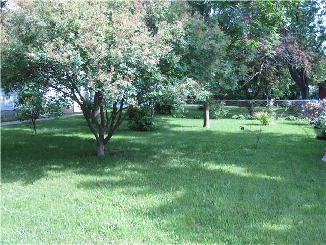 1274 Koebel Road Columbus, OH 43207 - Photo 5 of 7