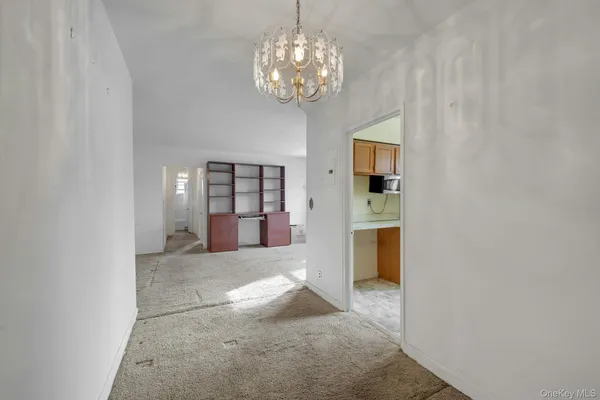 $159,000 | 4 Bryant Crescent, Unit 2C, White Plains, NY 10605