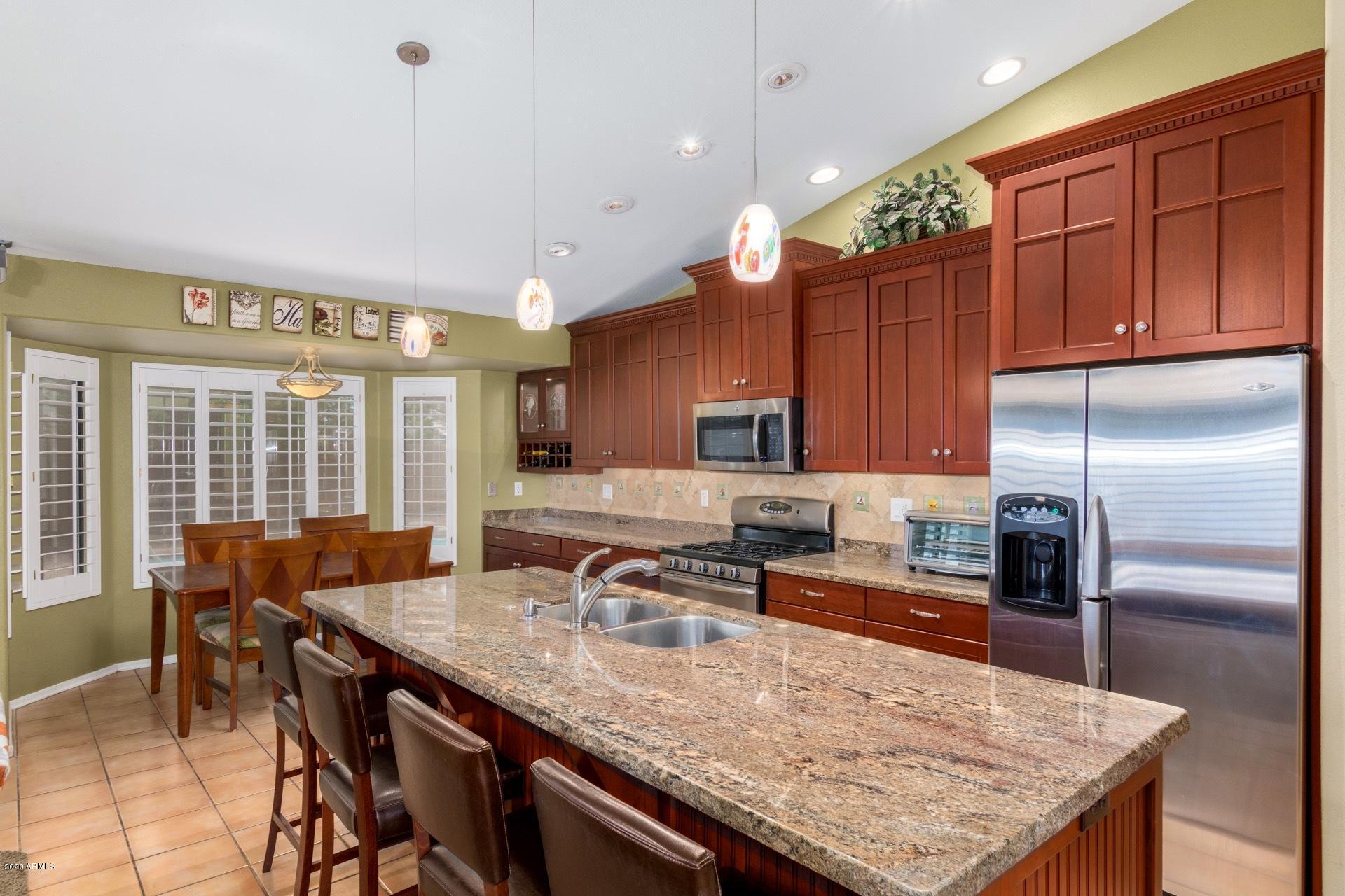 4245 East Danbury Road Phoenix, AZ 85032 - Photo 2 of 28 0014-Danbury 16