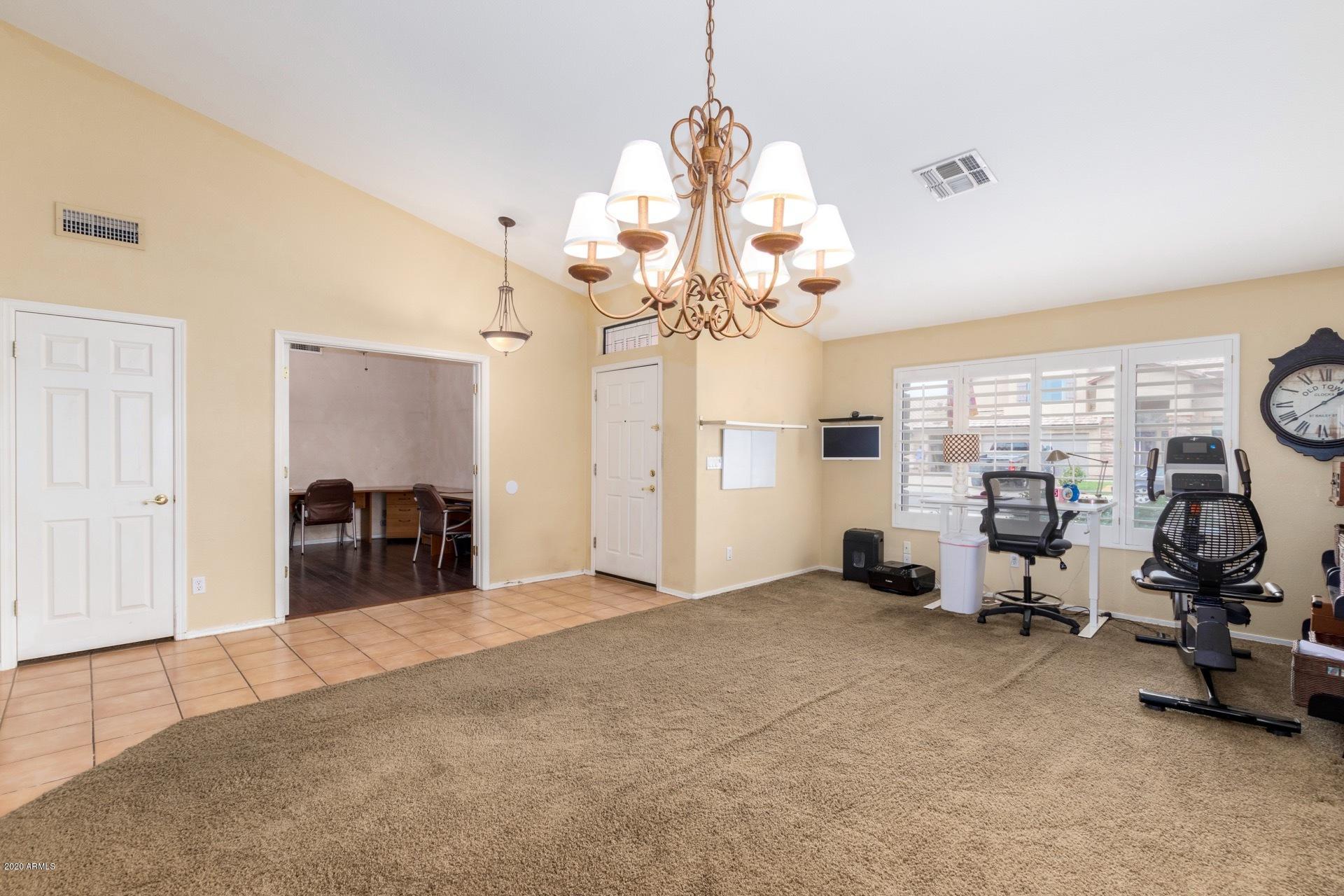 4245 East Danbury Road Phoenix, AZ 85032 - Photo 8 of 28 0006-Danbury 7