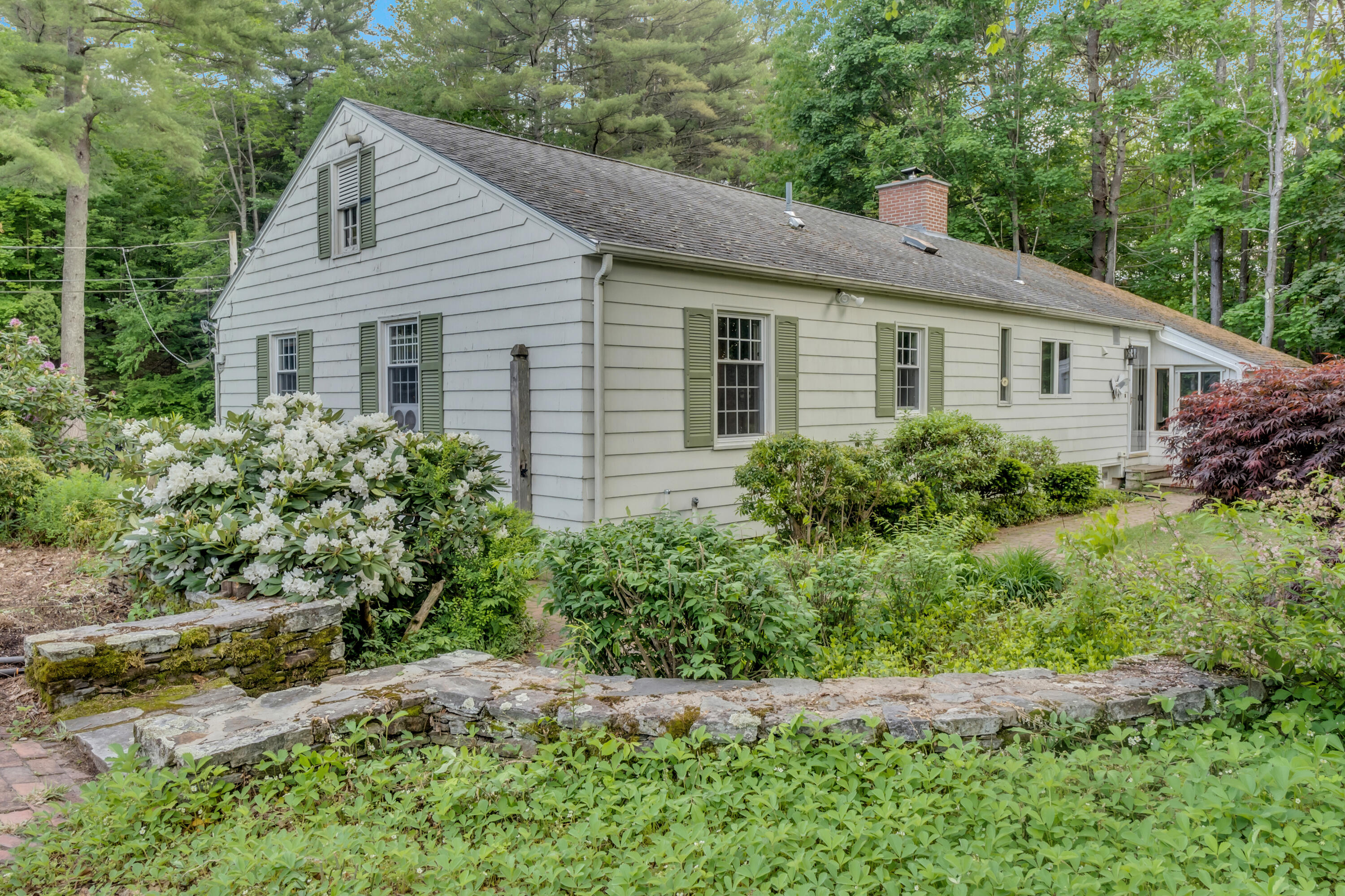 85 Nottingham Road Auburn, ME 04210 - Photo 38 of 49 Exterior Back