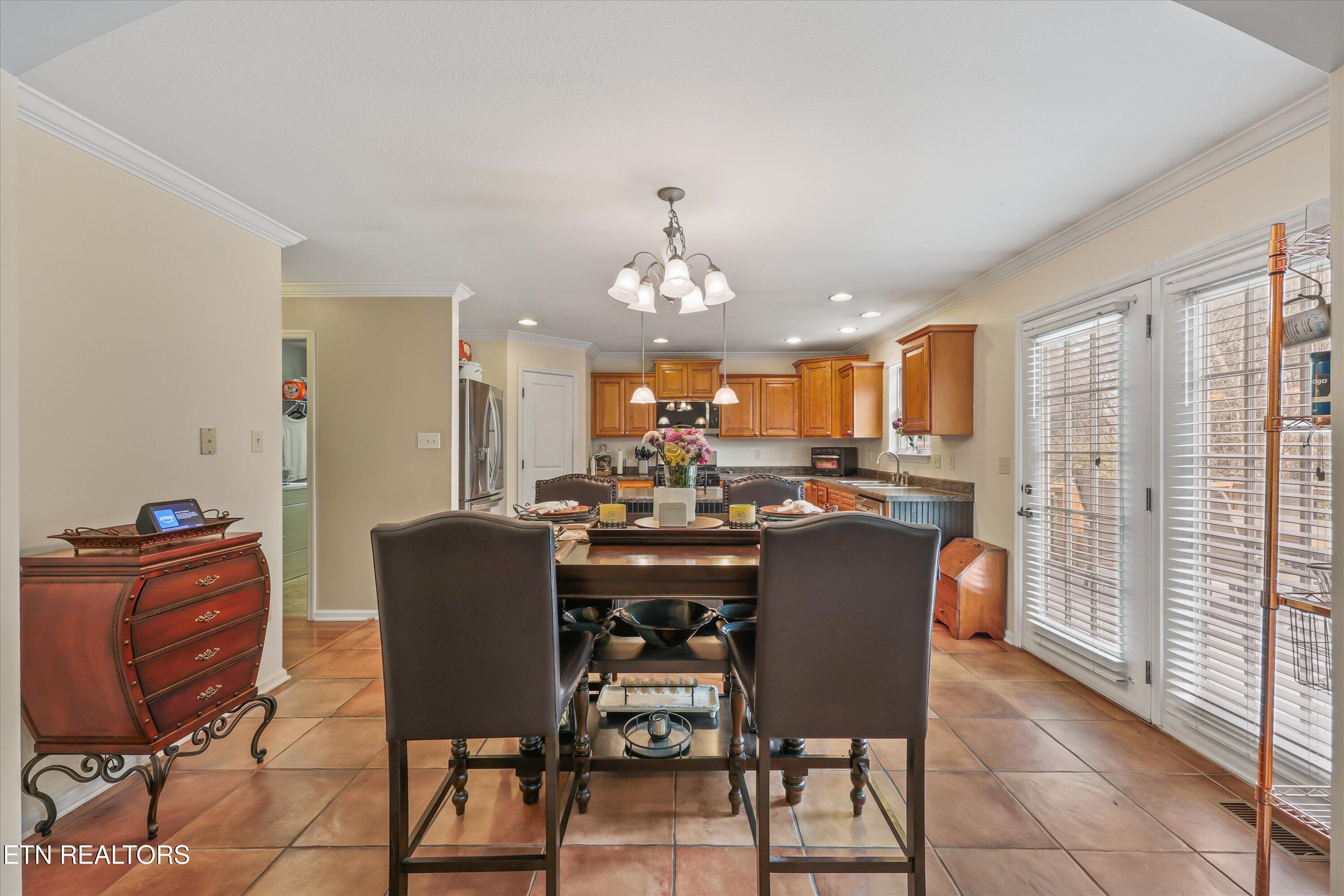901 Heathgate Road Knoxville, TN 37922 - Photo 10 of 45 Dining