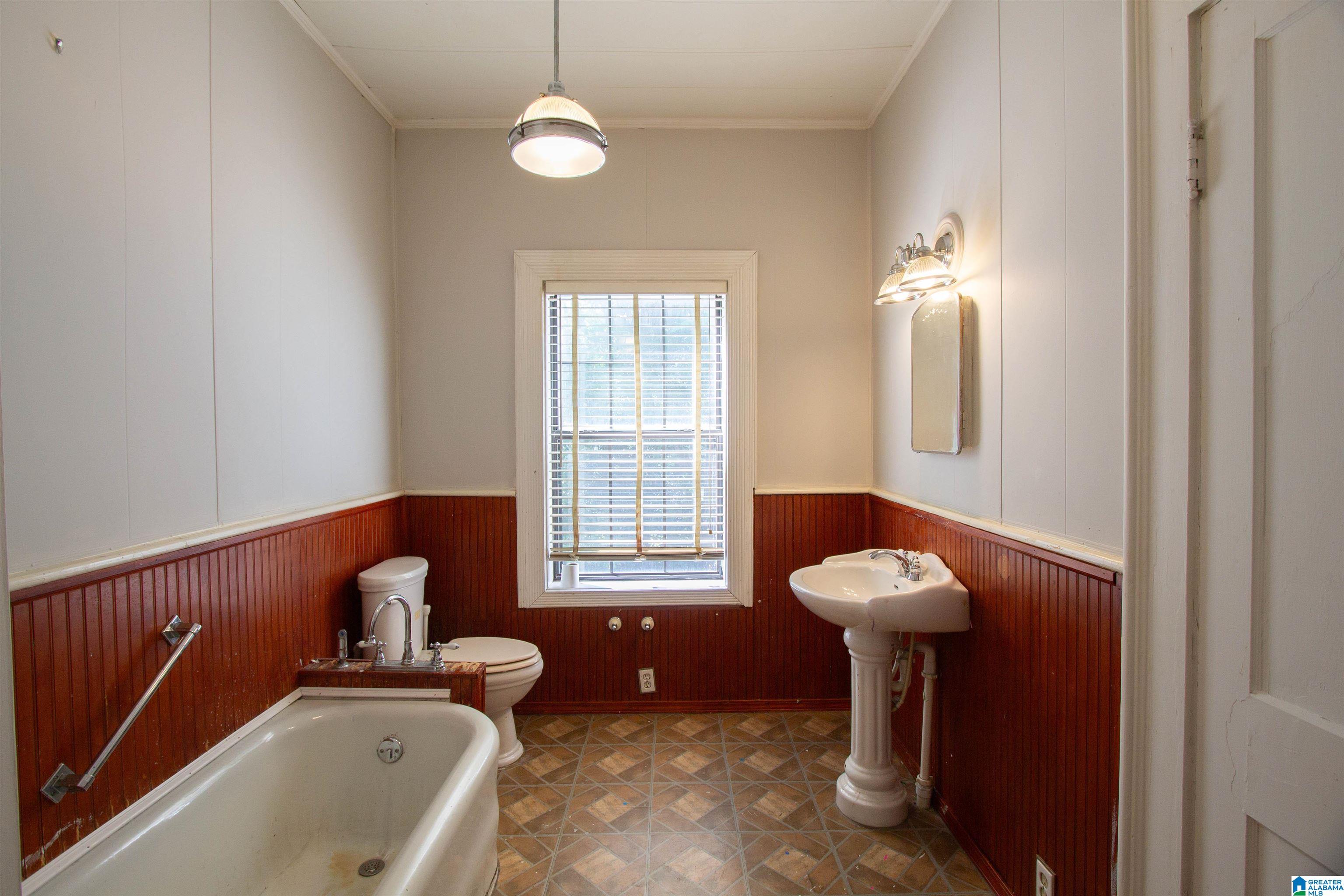 402 8th Street North Clanton, AL 35045 - Photo 22 of 32