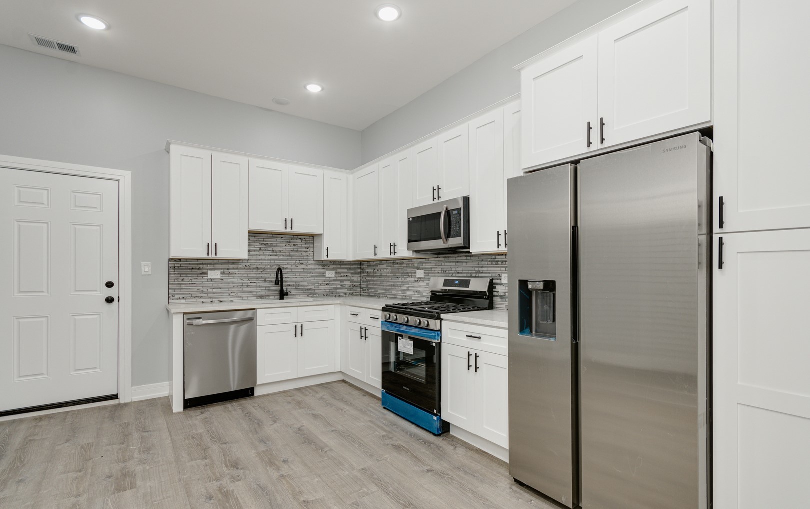 5444 South State Street, Unit 2 Chicago, IL 60609 - Photo 6 of 10