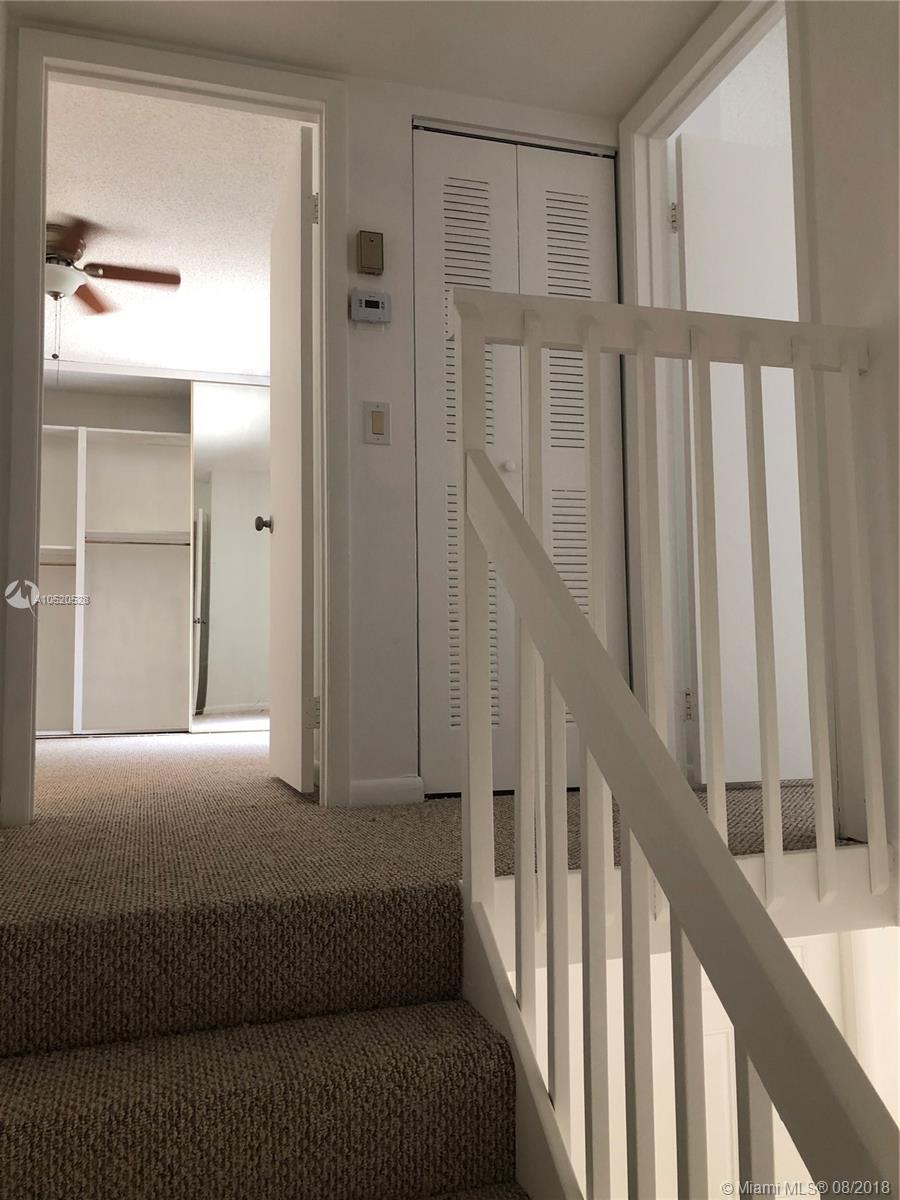 854 Blue Ridge Circle, Unit 854 West Palm Beach, FL 33409 - Photo 18 of 41