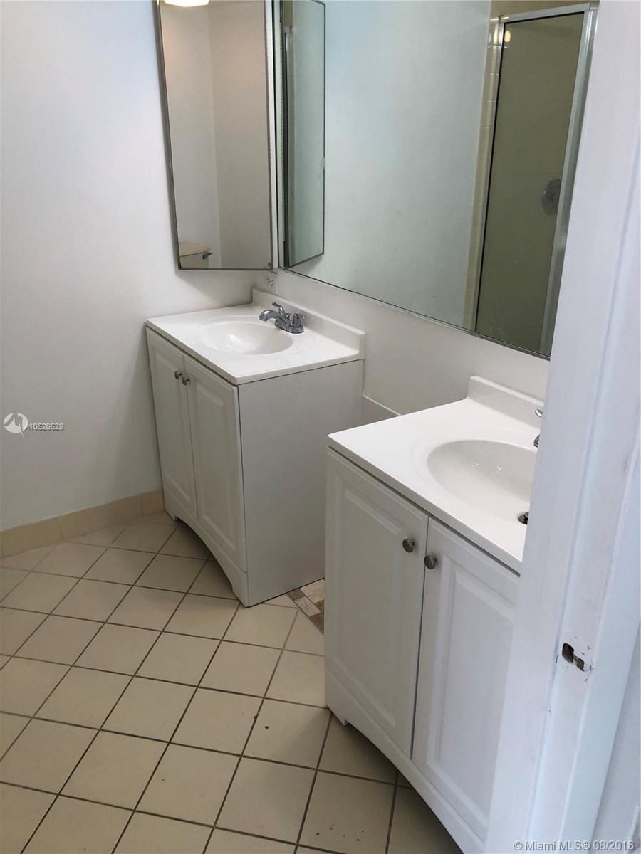 854 Blue Ridge Circle, Unit 854 West Palm Beach, FL 33409 - Photo 31 of 41