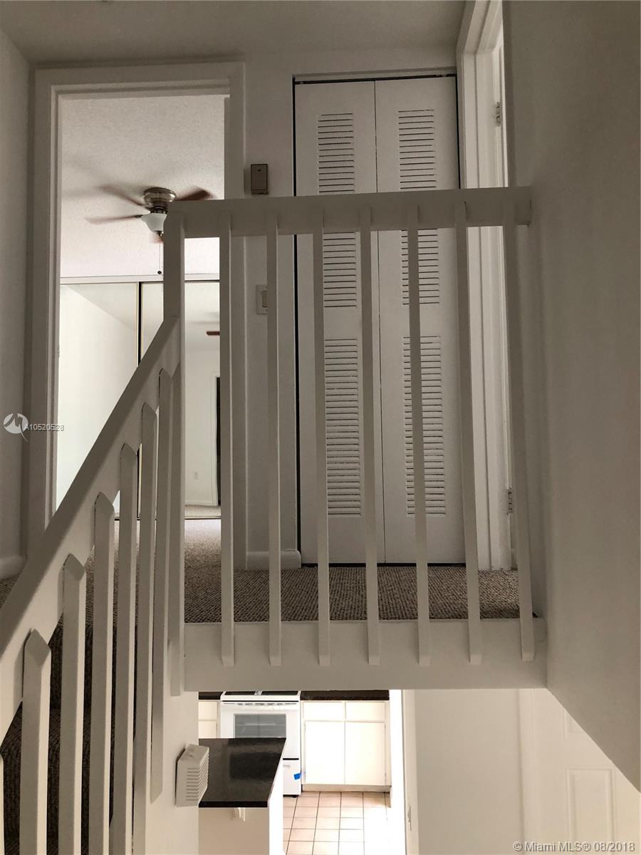 854 Blue Ridge Circle, Unit 854 West Palm Beach, FL 33409 - Photo 32 of 41