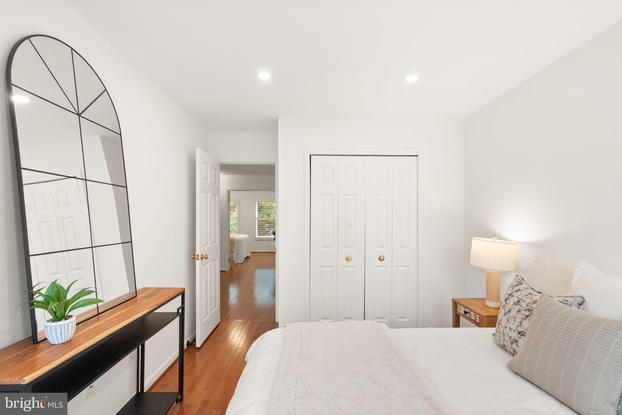 12056 Edgemere Circle Reston, VA 20190 - Photo 43 of 64