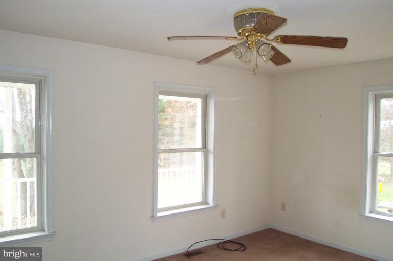 29068 River Road Chestertown, MD 21620 - Photo 8 of 11 Bedroom