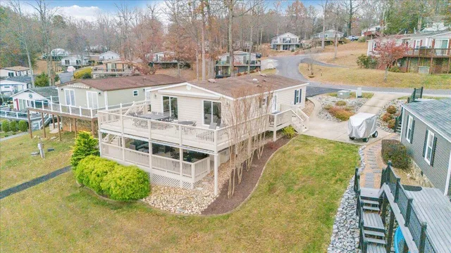 $660,000 | 305 Mill Lake Road, Huddleston, VA 24104