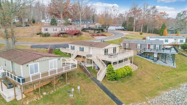 $660,000 | 305 Mill Lake Road, Huddleston, VA 24104