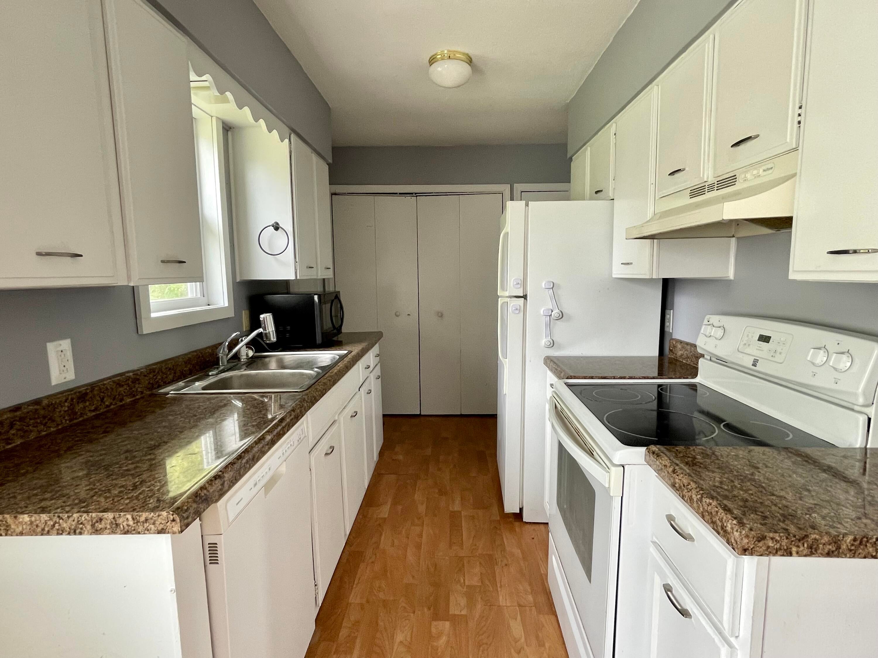 113 North Street Cheboygan, MI 49721 - Photo 10 of 22 Gallery Image 10