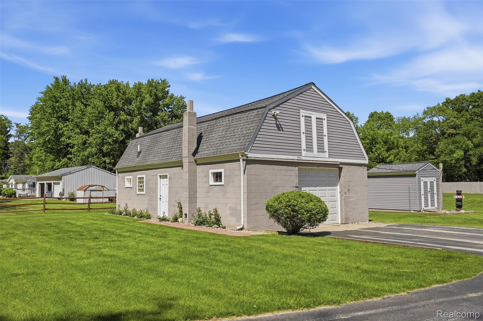 7060 Sheldon Road Whitmore Lake, MI 48189 - Photo 55 of 76 51.jpg
