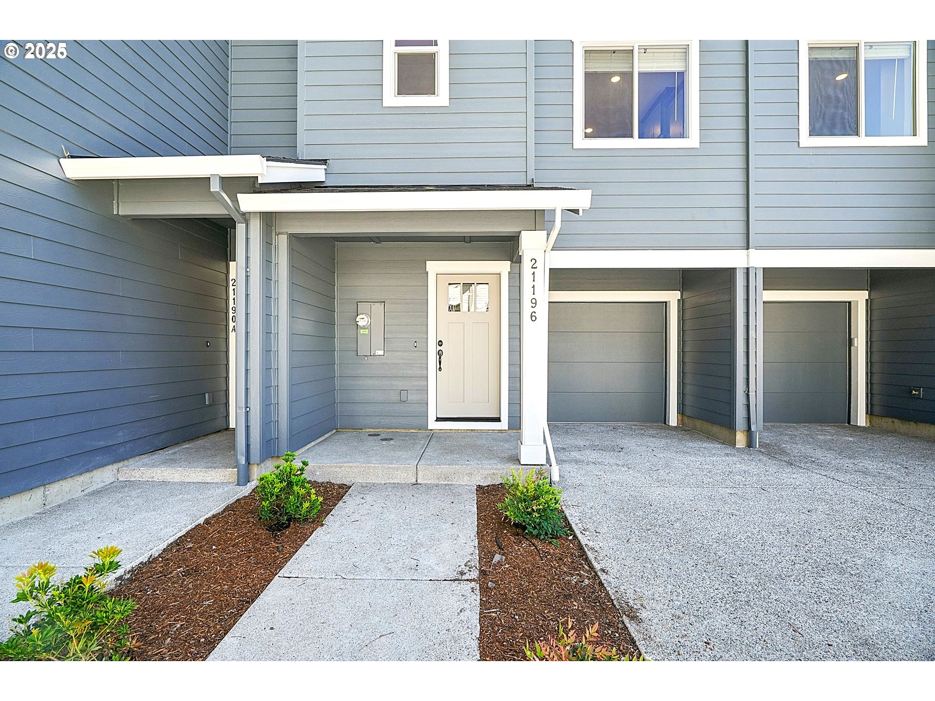 21196 Southwest Ortiz Lane Beaverton, OR 97003 - Photo 1 of 34