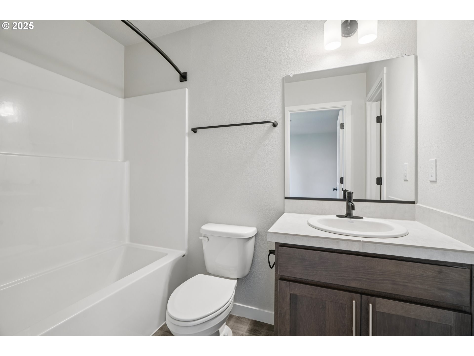 21196 Southwest Ortiz Lane Beaverton, OR 97003 - Photo 27 of 34 Bedroom