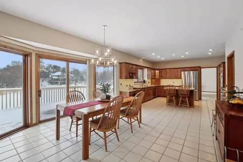 $950,000 | 11824 Welters Way, Eden Prairie, MN 55347