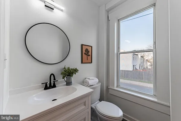$235,000 | 537 Oakland Avenue, Baltimore, MD 21212