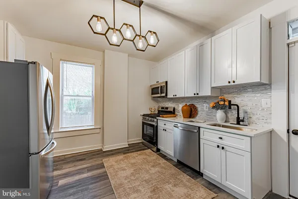 $235,000 | 537 Oakland Avenue, Baltimore, MD 21212