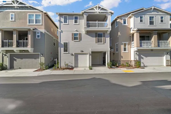 $1,525,000 | 37221 Salt Pond Place, Newark, CA 94560