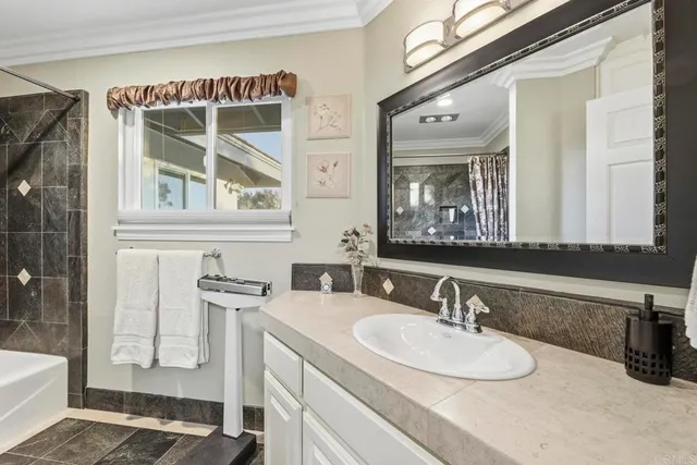 $1,249,899 | 1524 Zutano Lane, Fallbrook, CA 92028