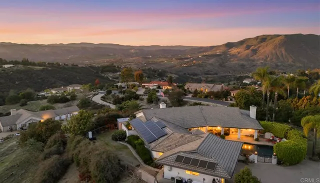 $1,249,899 | 1524 Zutano Lane, Fallbrook, CA 92028
