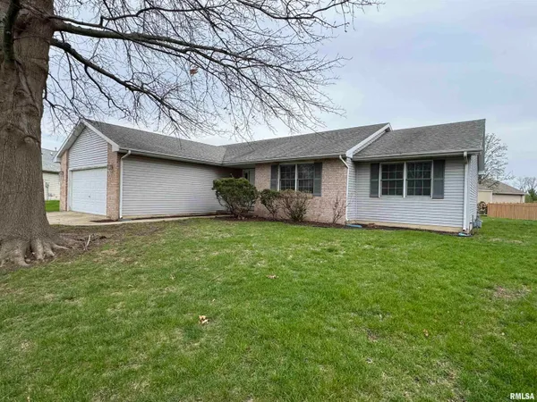 $260,000 | 1508 Coralberry Court, Springfield, IL 62712