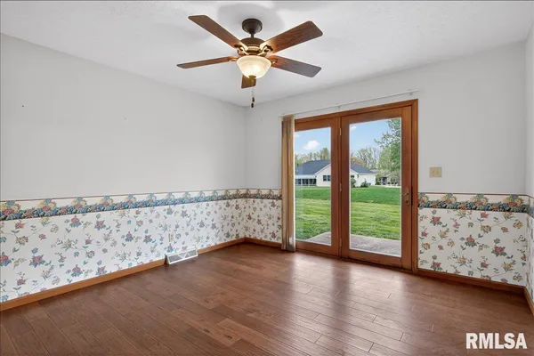 $260,000 | 1508 Coralberry Court, Springfield, IL 62712