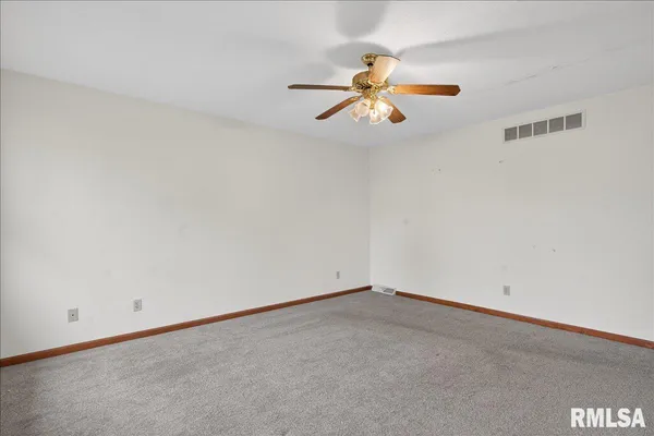 $260,000 | 1508 Coralberry Court, Springfield, IL 62712