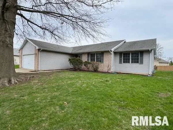 $260,000 | 1508 Coralberry Court, Springfield, IL 62712
