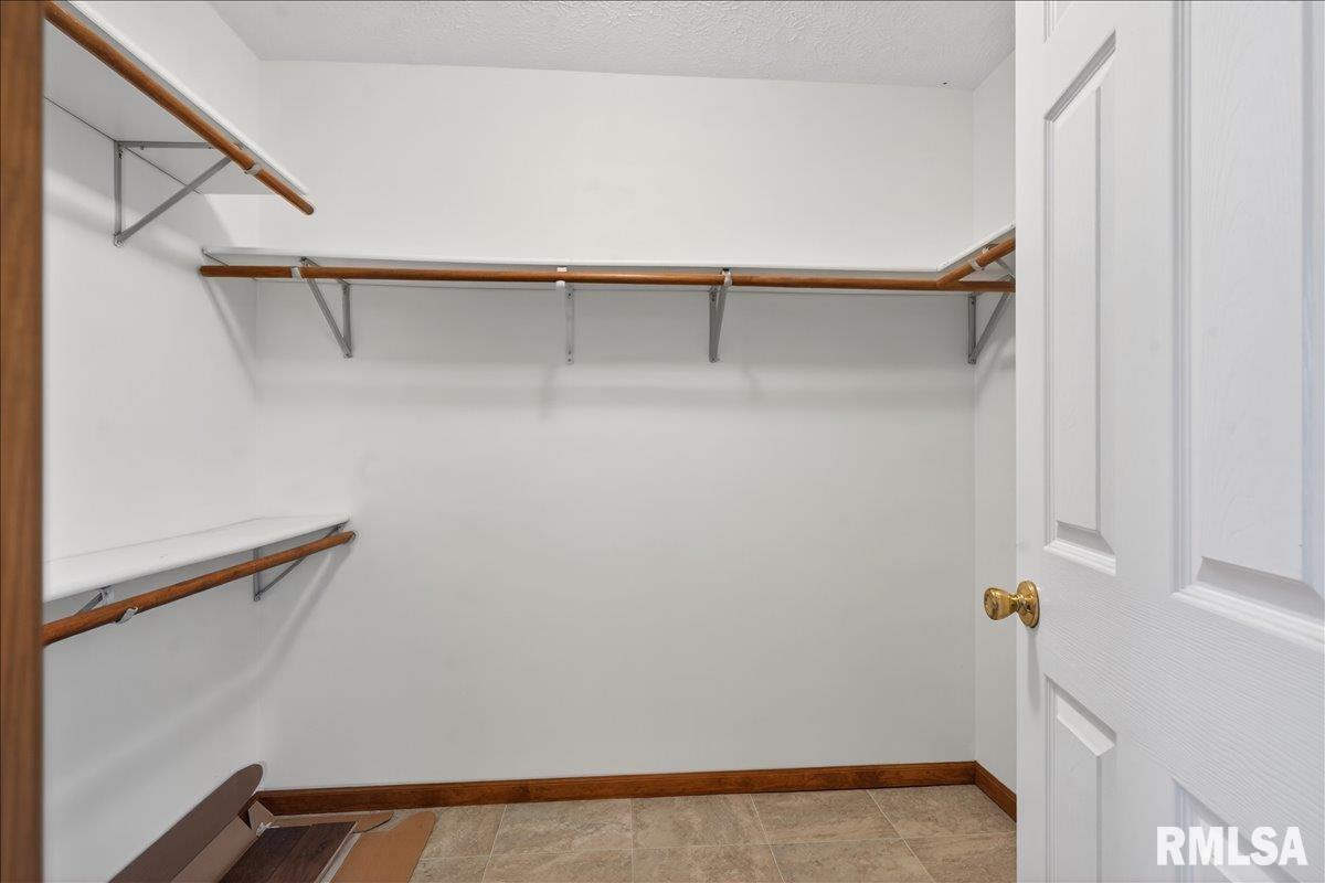 1508 Coralberry Court Springfield, IL 62712 - Photo 21 of 36