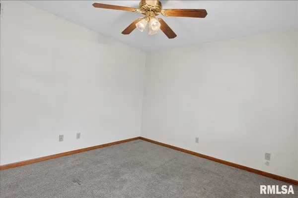 $260,000 | 1508 Coralberry Court, Springfield, IL 62712