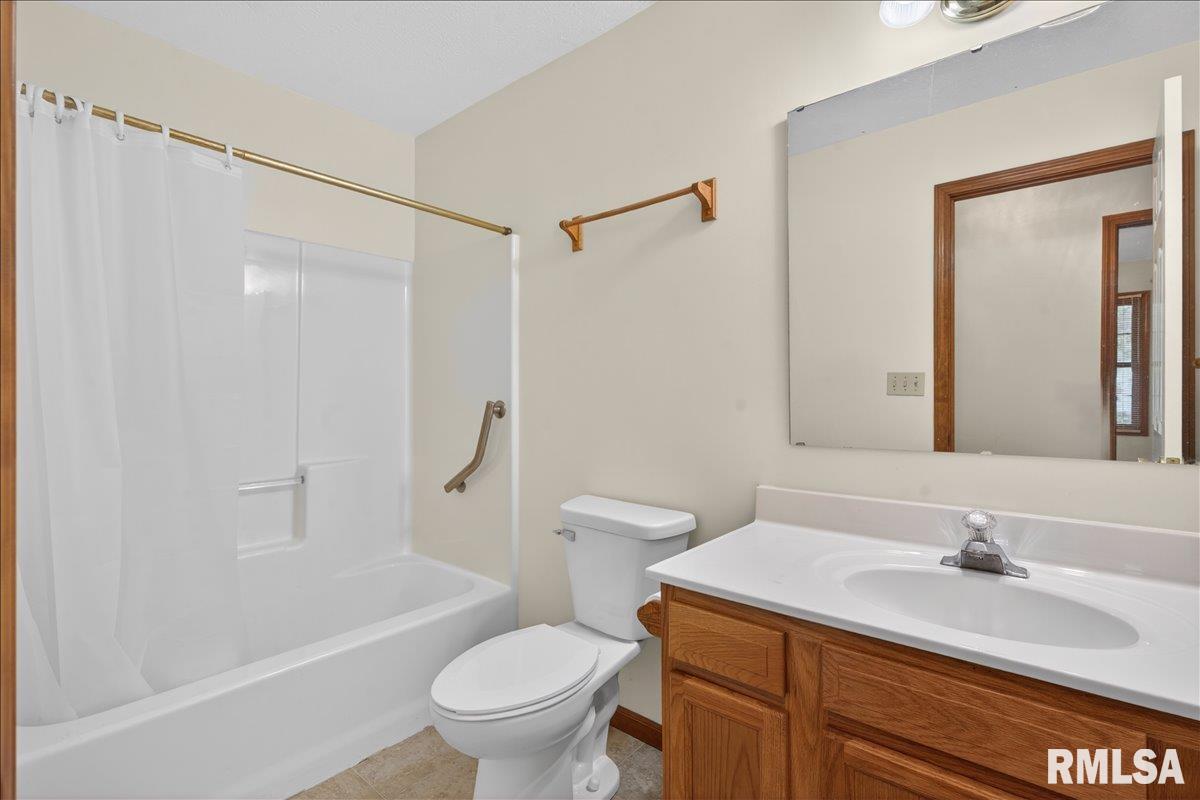 1508 Coralberry Court Springfield, IL 62712 - Photo 25 of 36