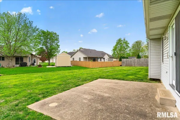 $260,000 | 1508 Coralberry Court, Springfield, IL 62712