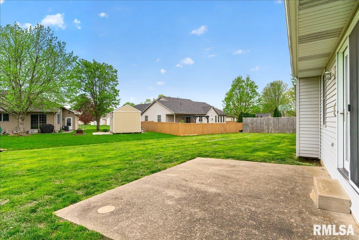 1508 Coralberry Court Springfield, IL 62712 - Photo 31 of 36