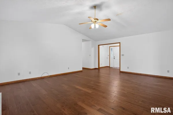 $260,000 | 1508 Coralberry Court, Springfield, IL 62712