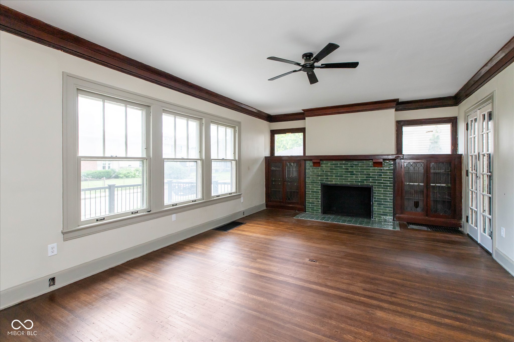 3358 Ruckle Street Indianapolis, IN 46205 - Photo 4 of 25
