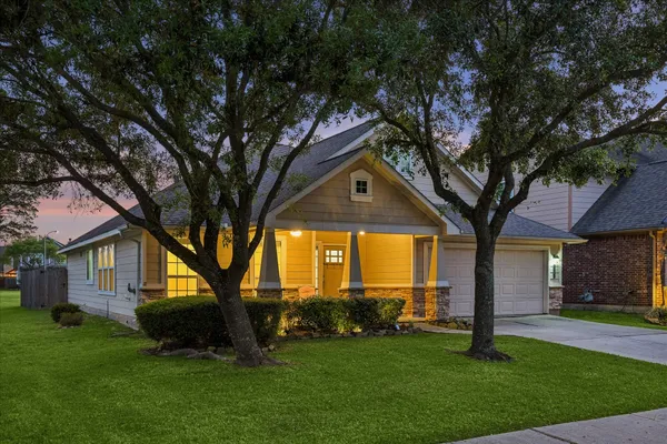 $299,000 | 19403 Valiant Woods Drive, Spring, TX 77379