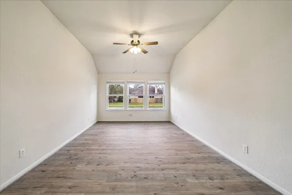 $299,000 | 19403 Valiant Woods Drive, Spring, TX 77379