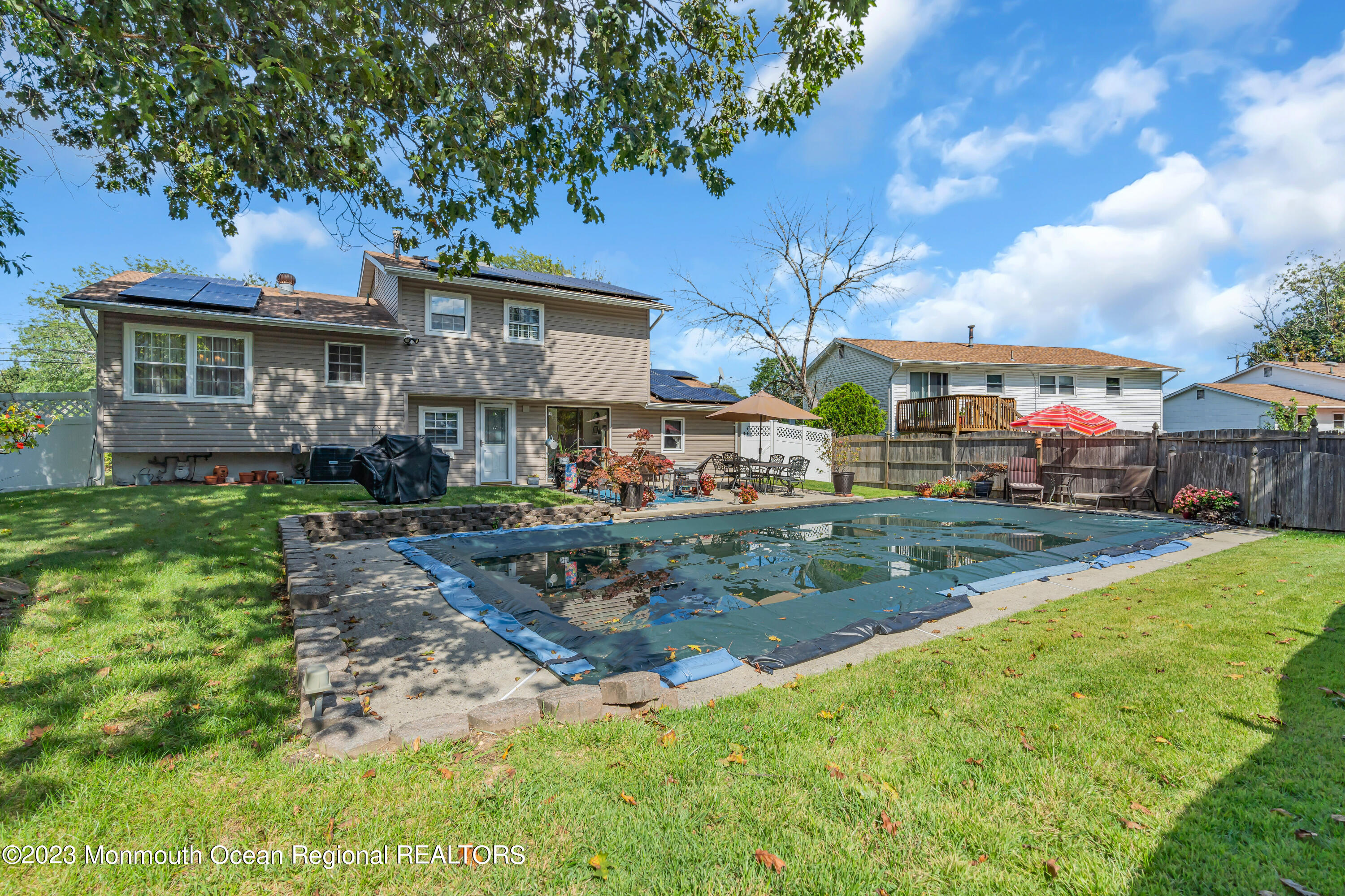 41 Citadel Drive Jackson, NJ 08527 - Photo 46 of 46 a front view of a house with garden