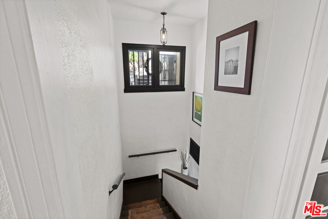 4389 Radium Drive Los Angeles, CA 90032 - Photo 20 of 33