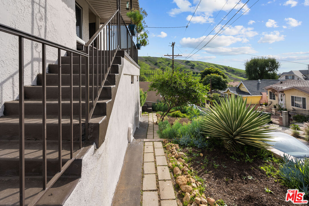 4389 Radium Drive Los Angeles, CA 90032 - Photo 21 of 33