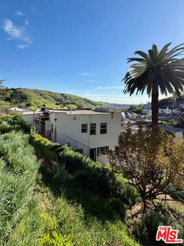 $995,000 | 4389 Radium Drive, Los Angeles, CA 90032