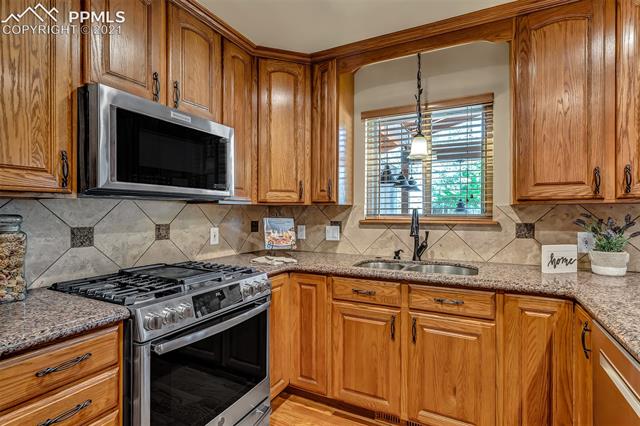 4303 Mallow Road Colorado Springs, CO 80907 - Photo 19 of 49
